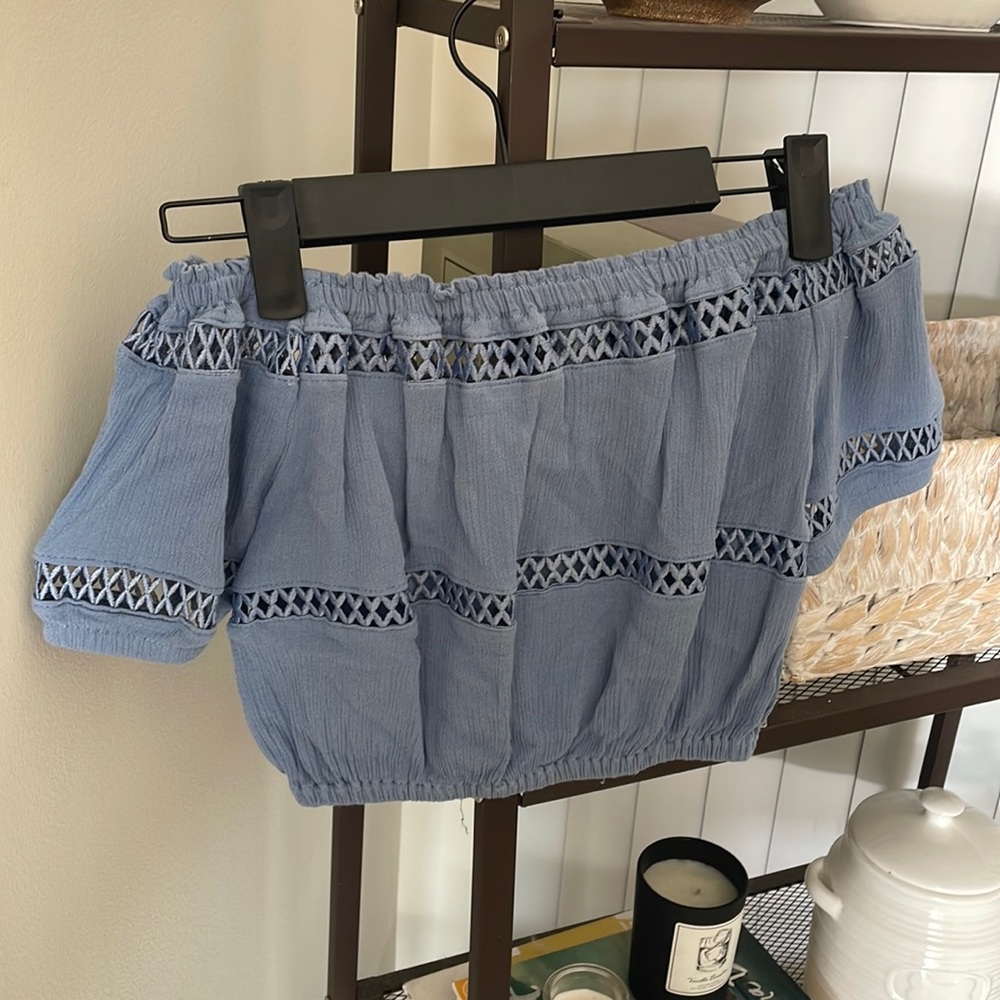 Blue crop top